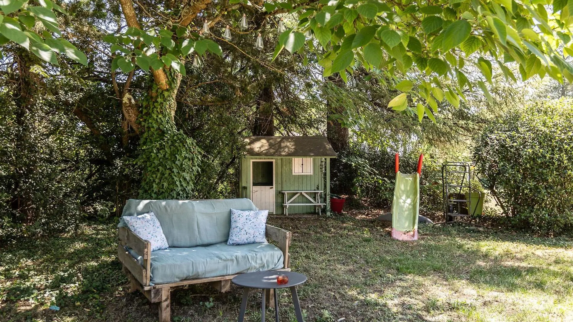 Les Monteils Hotel Grospierres Guest house